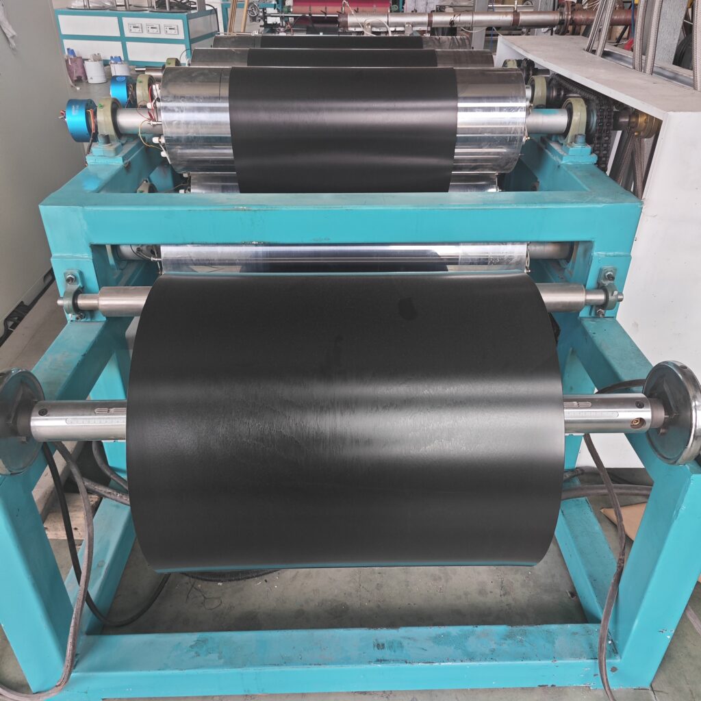 CJSD heat shrinkable wraparound sleeve production photograph